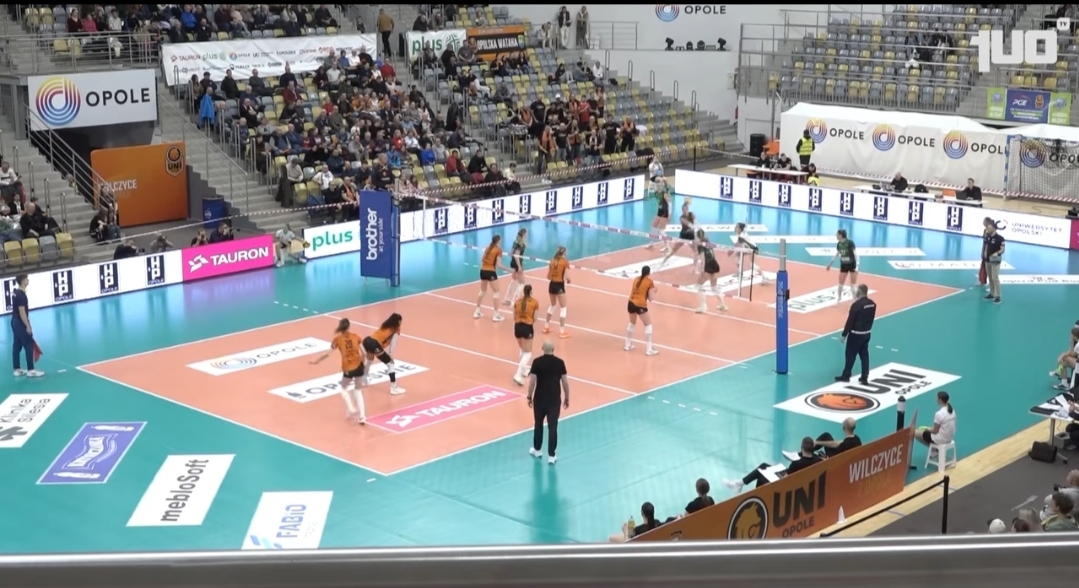 Czy seria sukcesów opolskich siatkarek nadal trwa po świątecznym meczu?